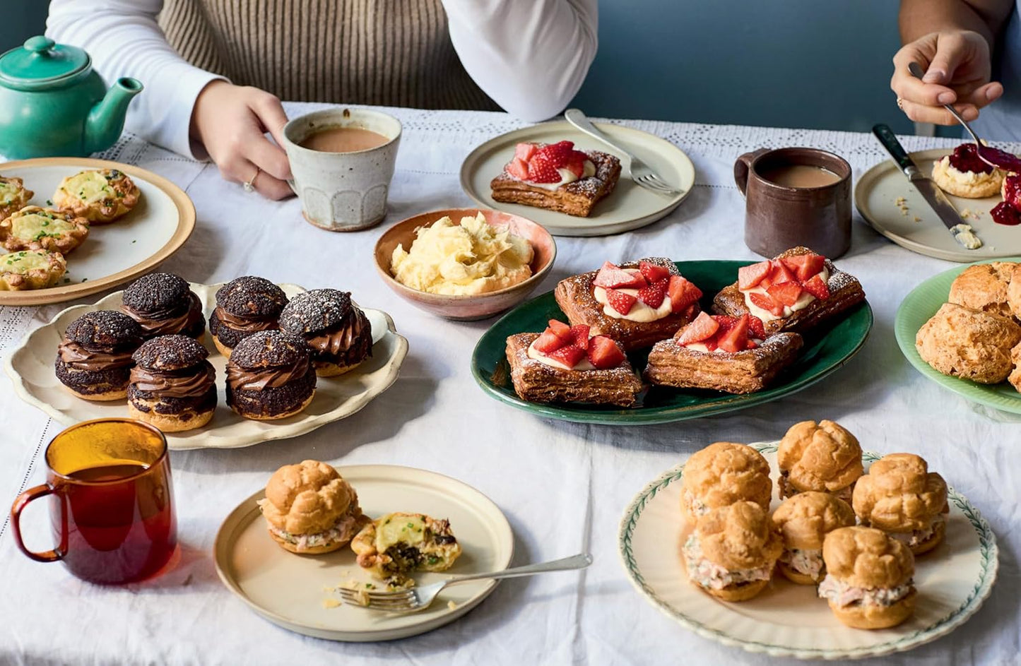 Gluten-Free Feasts : Gather and Share with 80 Sweet and Savoury Recipes Melanie Persson | The Free-From Bookshop